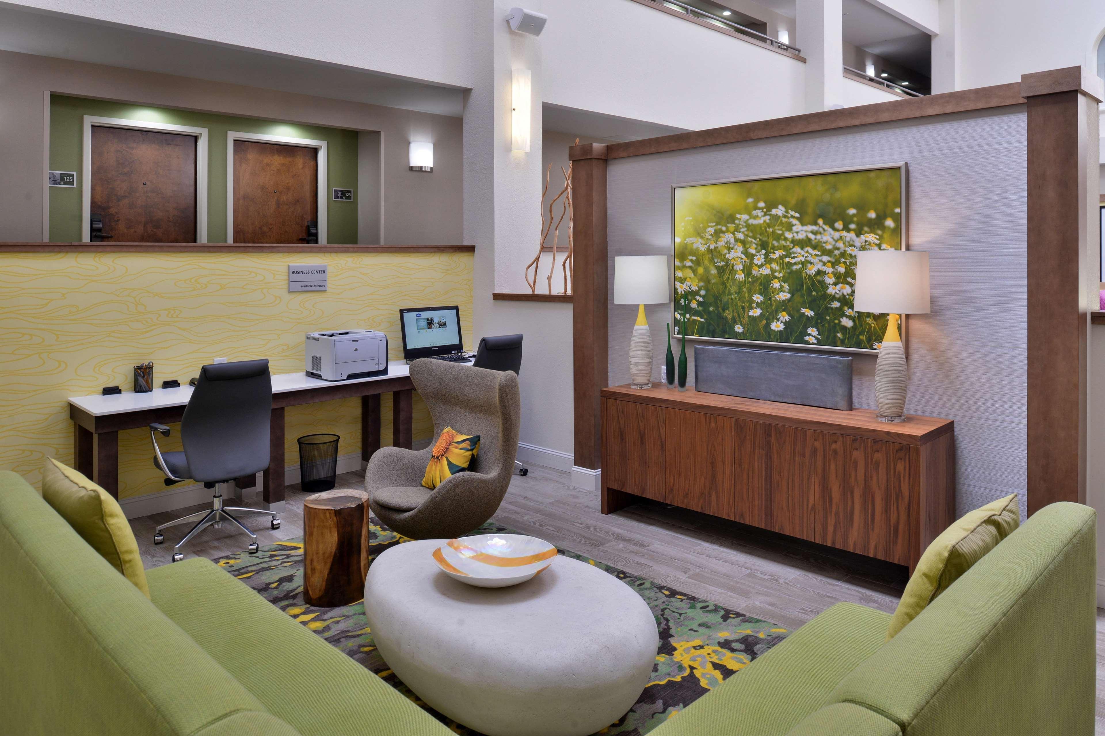 Hampton Inn Картерсвилл Экстерьер фото
