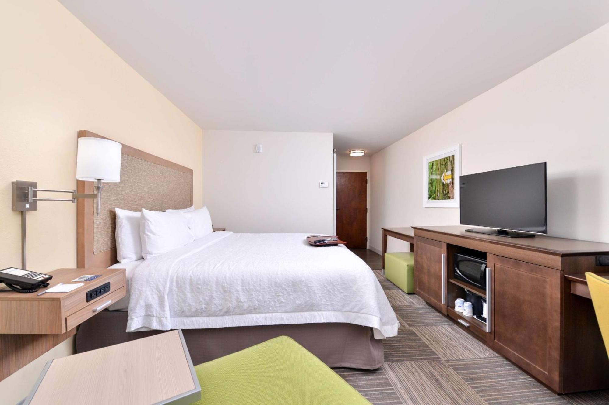 Hampton Inn Картерсвилл Экстерьер фото