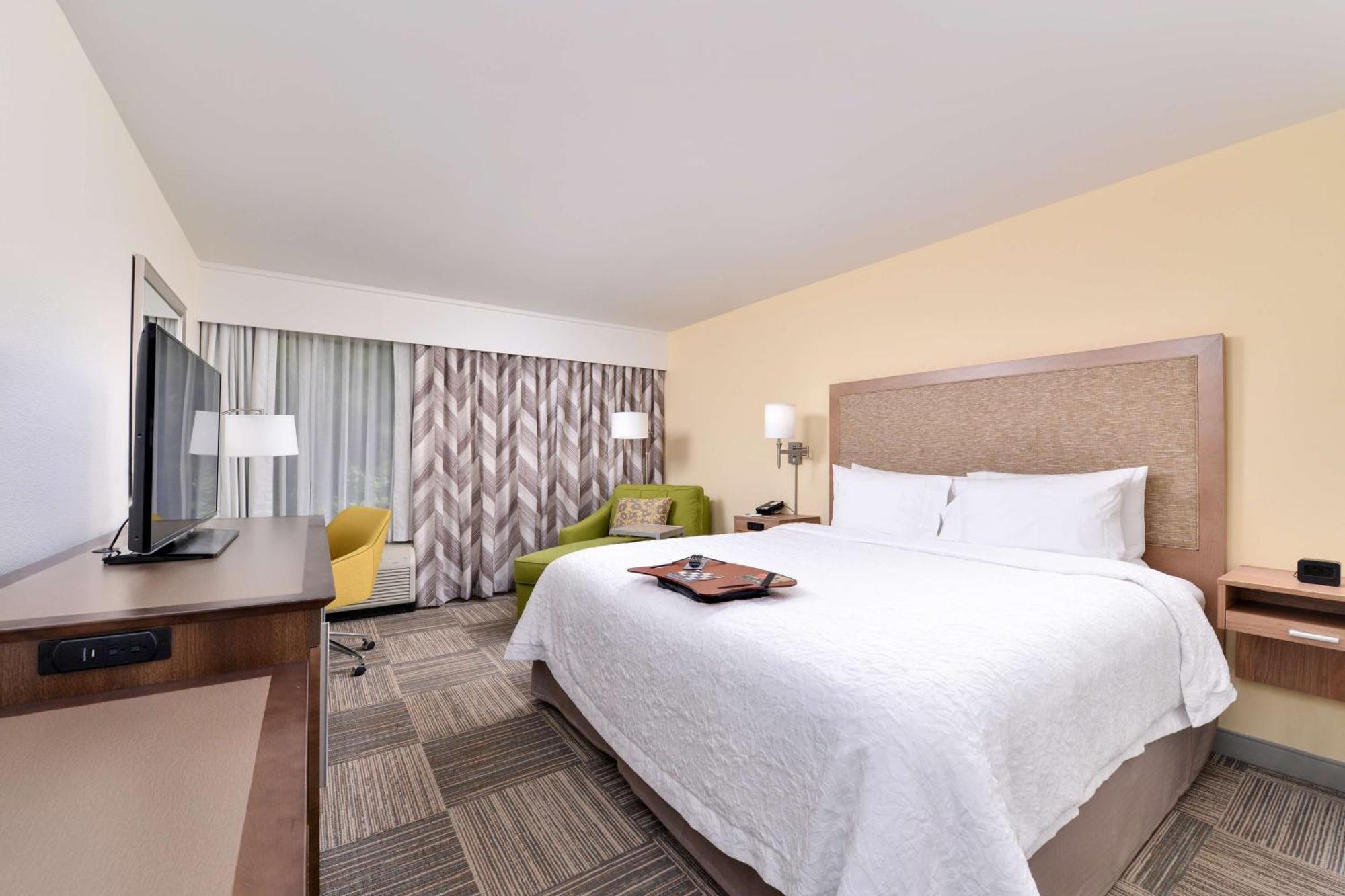 Hampton Inn Картерсвилл Экстерьер фото