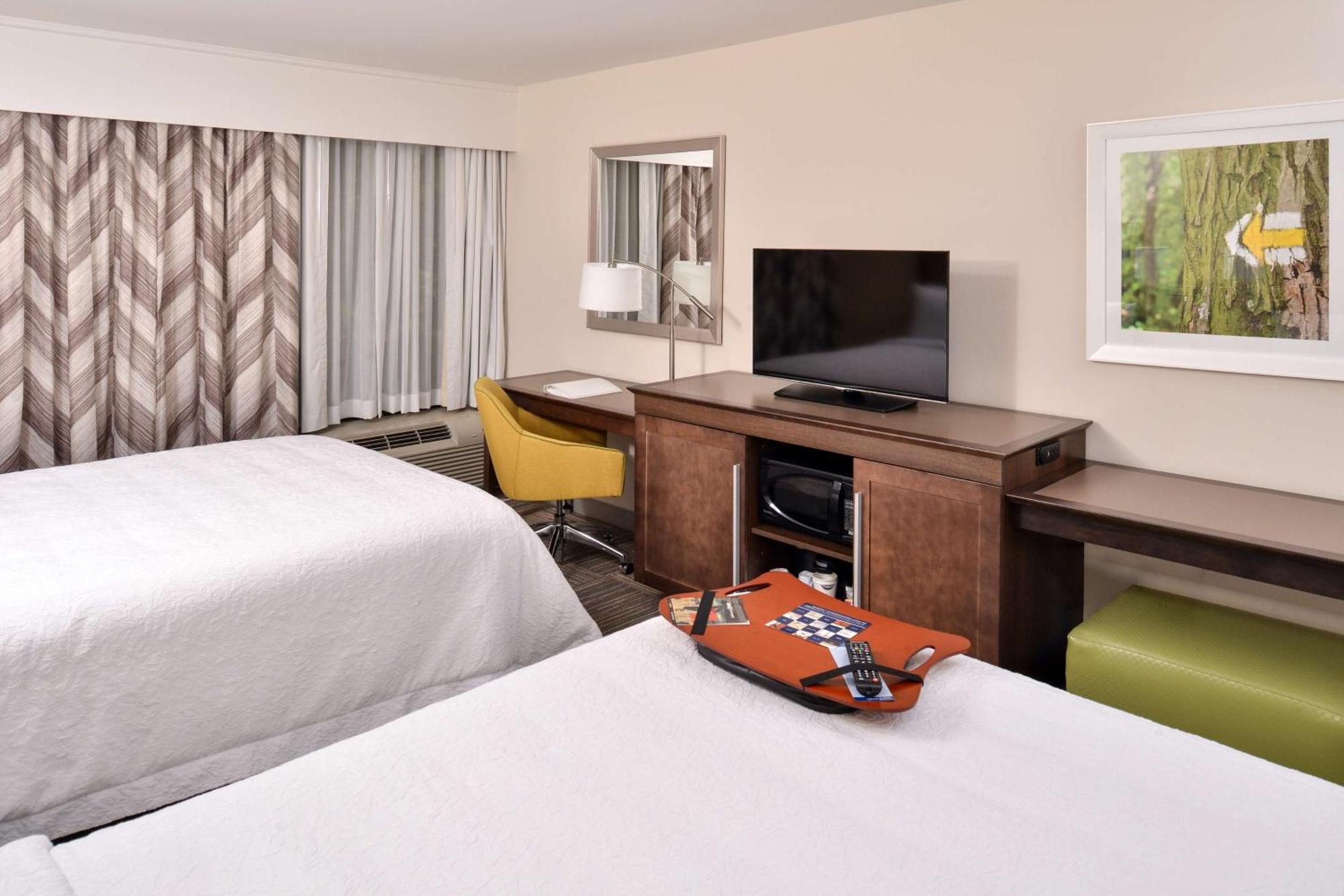 Hampton Inn Картерсвилл Экстерьер фото
