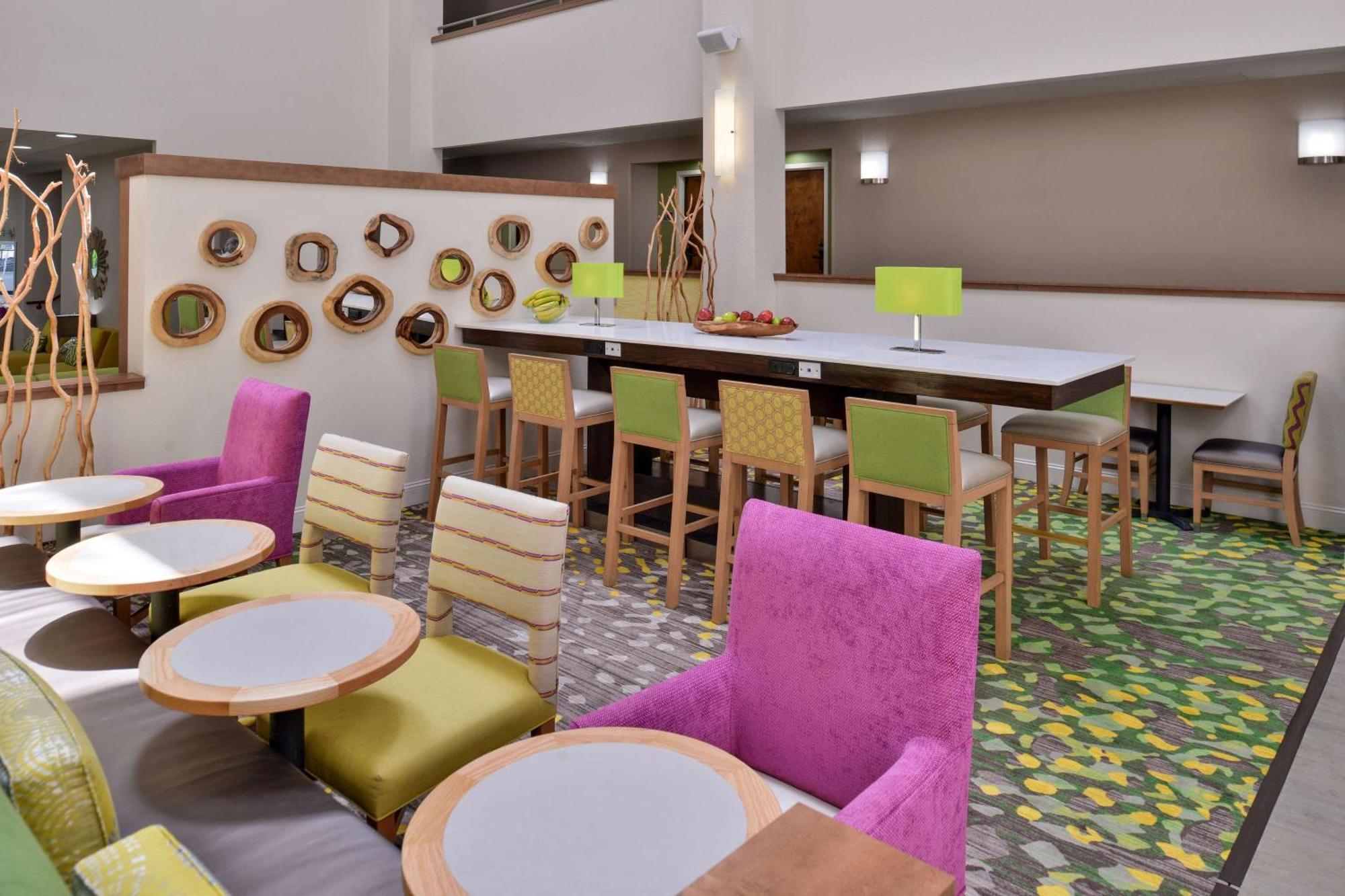 Hampton Inn Картерсвилл Экстерьер фото